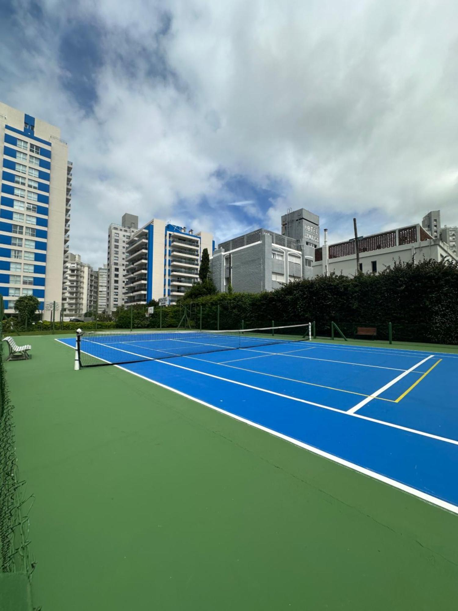 Hermoso Apartamento, Torre De Categoria Long Beach, En La Mejor Ubicacion De Punta Del Este Bagian luar foto