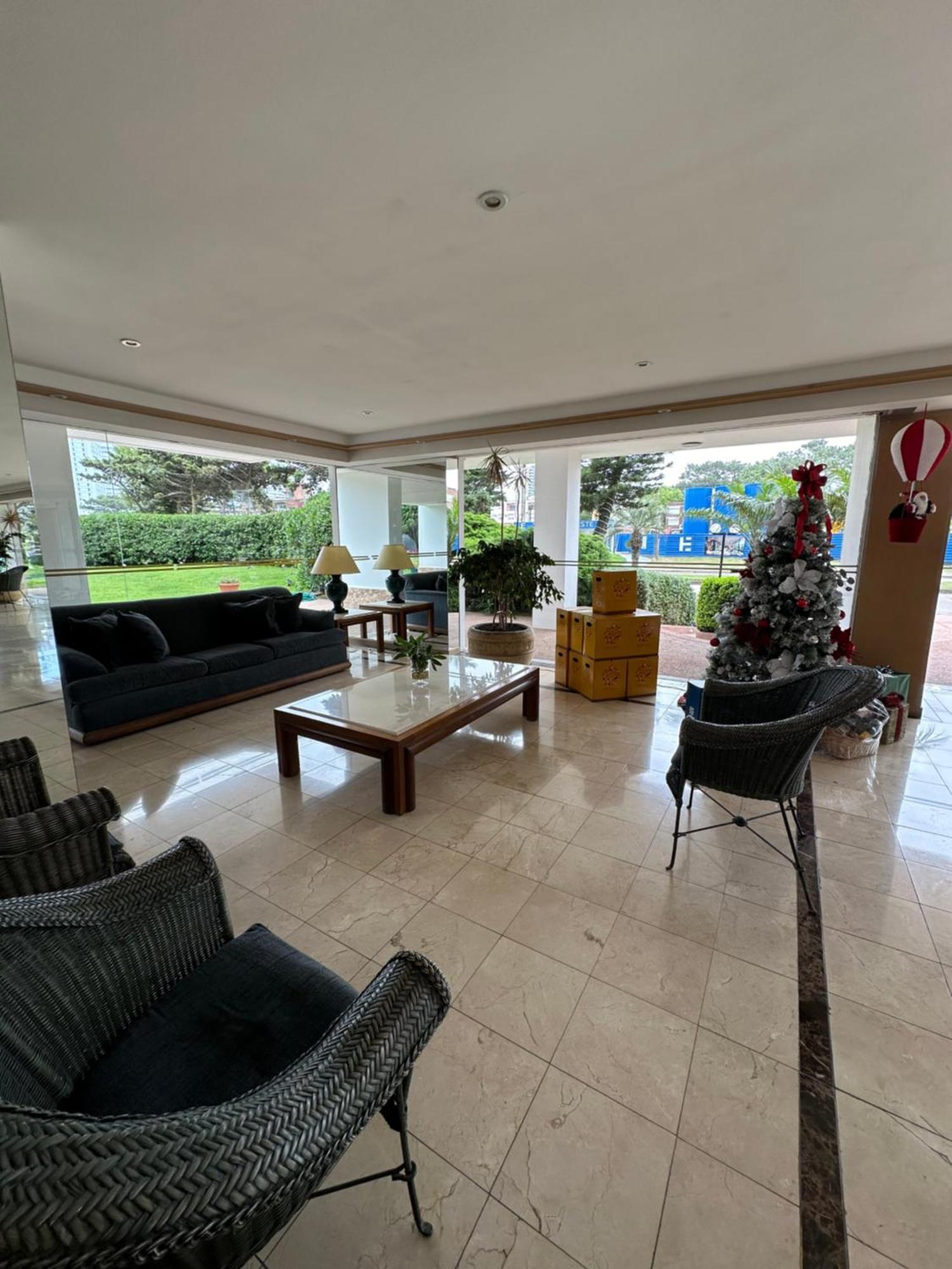 Hermoso Apartamento, Torre De Categoria Long Beach, En La Mejor Ubicacion De Punta Del Este Bagian luar foto