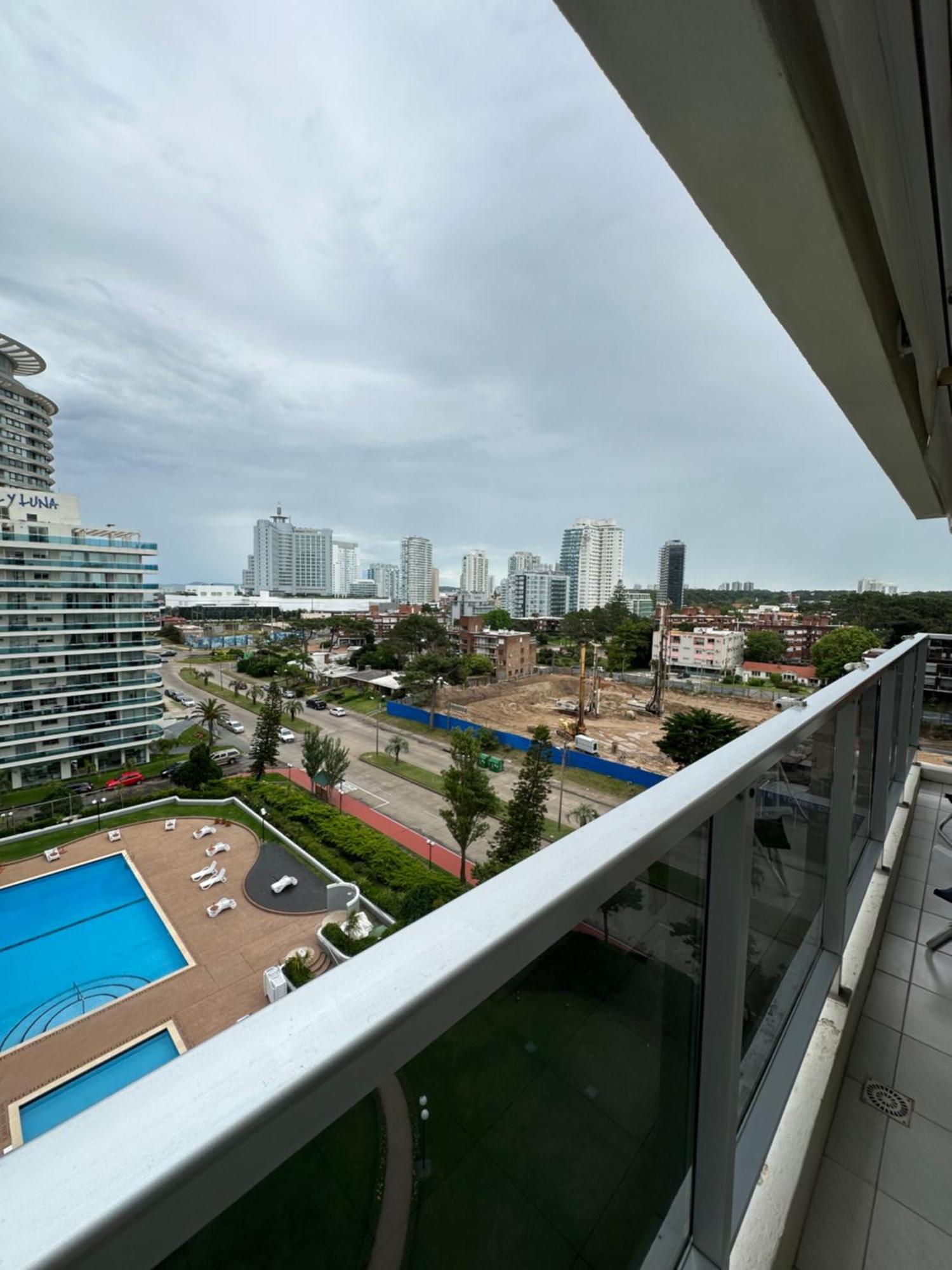 Hermoso Apartamento, Torre De Categoria Long Beach, En La Mejor Ubicacion De Punta Del Este Bagian luar foto