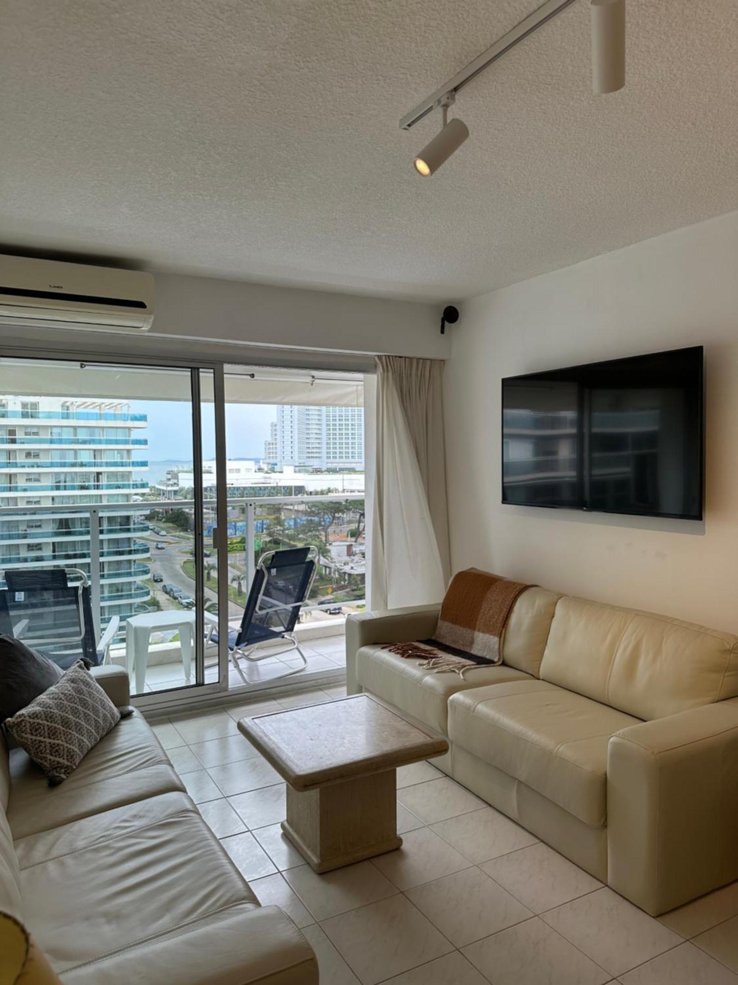 Hermoso Apartamento, Torre De Categoria Long Beach, En La Mejor Ubicacion De Punta Del Este Bagian luar foto